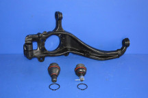 Front Upright / Knuckle Arm R/H (With Ball Joints)