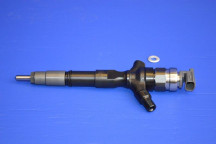 Toyota Engine Fuel Injector (Each) 2 Pin