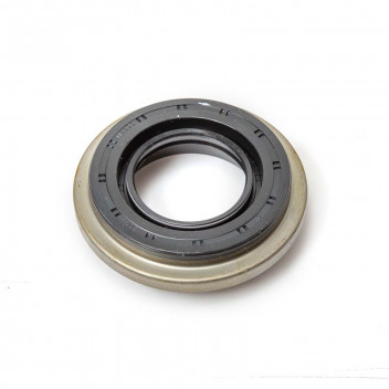 Toyota Hilux Front Diff Extension Tube Seal R/H 2014-2023